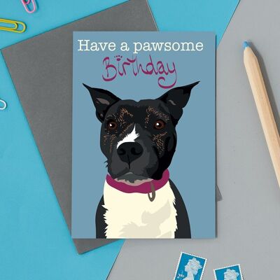 Avoir une carte de voeux d'anniversaire pawsome