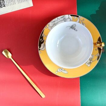 Tasse à thé, soucoupe et cuillère en porcelaine saphir jaune 3