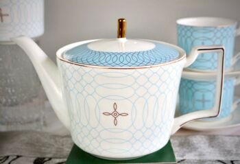 Service à thé en porcelaine tendre Azur Royale 4