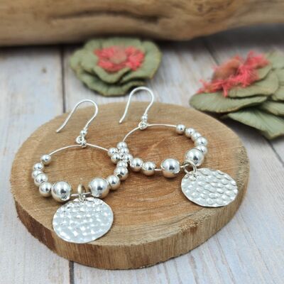 Boucles créoles 30mm en argent 925 -  pendentifs médailles martelées