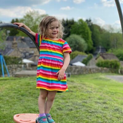 Regenbogen-Kinderkleid