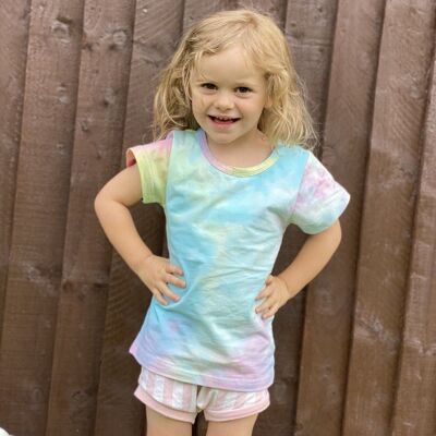 Camiseta elegante con efecto tie-dye para niños