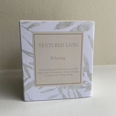 Relaxing Essence Candle 30cl Frosted with box
