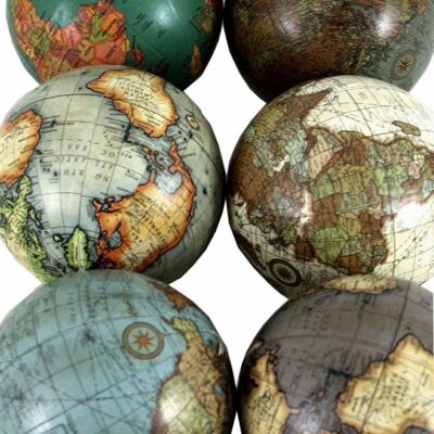 Set mit 6 x 7,6 cm dekorativen Globen in verschiedenen Farben