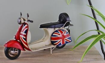 Ornement de scooter Union Jack de style vintage 4