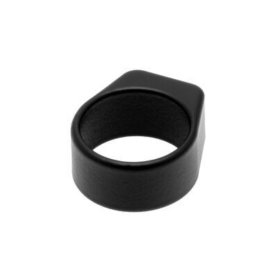 Ring black