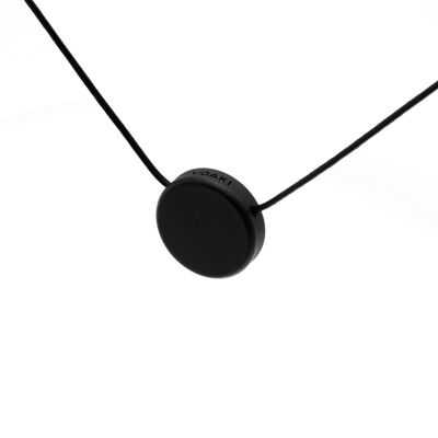 Circle necklace black