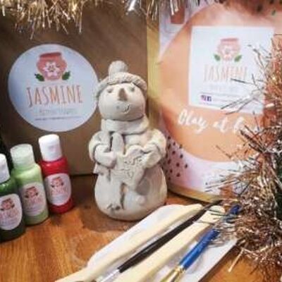 Make a festive Snowman clay kit - Just-clay-kit