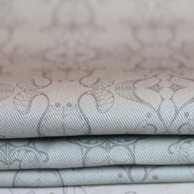 Cenefa de tela de tapicería gris claro