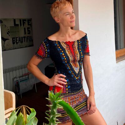 ROBE FABRIQUÉE À LA MAIN EN COTON ET FILS ÉLASTIQUE. DASHIKI