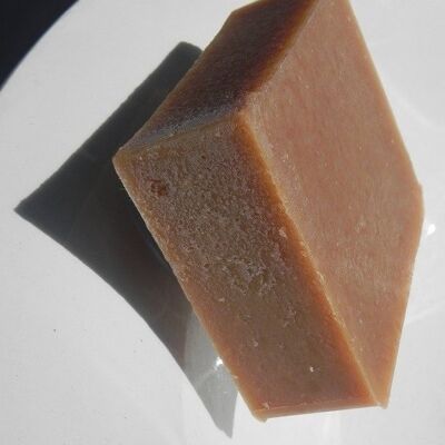 Savon bio, artisanal et saponifié à froid, au lait d'ânesse et miel - Zeste de rêve