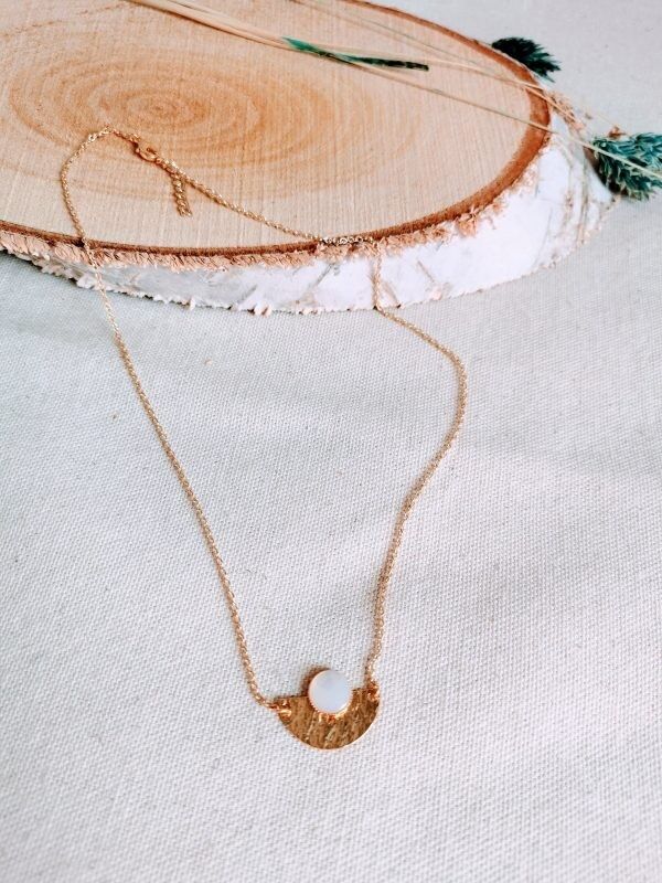 Collier NOLWENN doré nacre