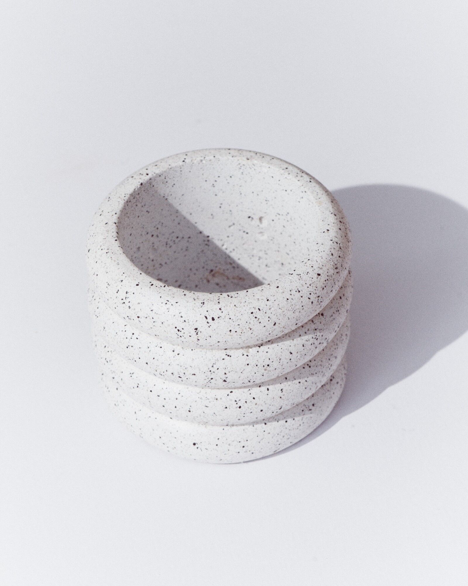 Plant Pot 'Théza' Chalk