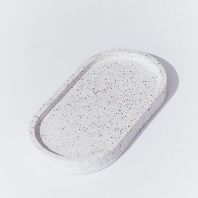 Oval plate ‘Claira’ Chalk