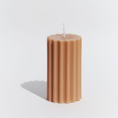 ‘Baixas’ Laurel Pillar Candle