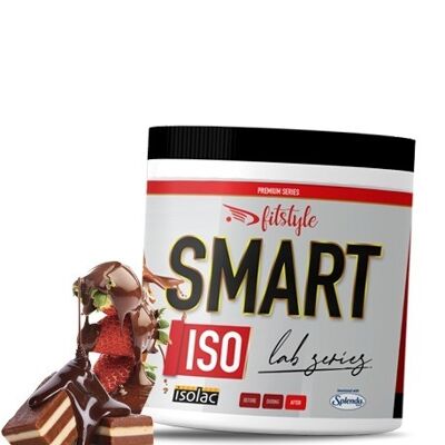 SMART ISO 500g Chocolate Biscuit and Strawberry