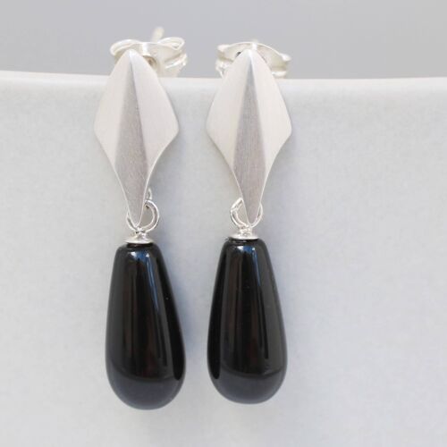 Silver Deco Dropper Earrings With Onyx