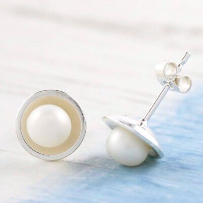 Silver Pearl Stud Earrings