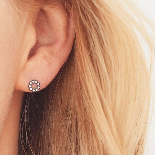 Tiny Earrings - Circle Stud Earrings