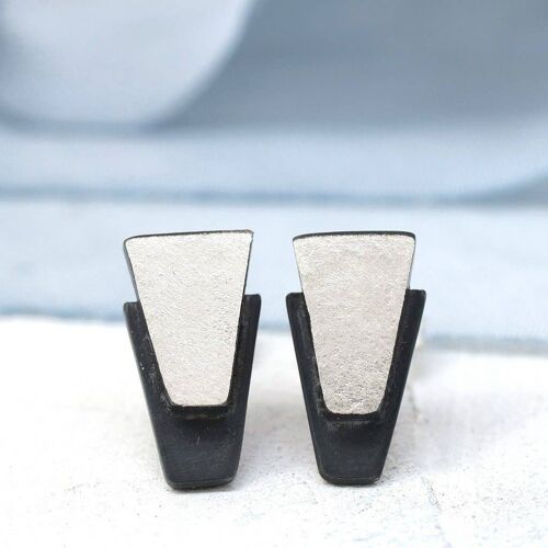 Geometric earrings - Art deco black studs