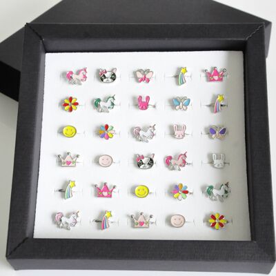 Set rings in a box 30 pieces metal 2