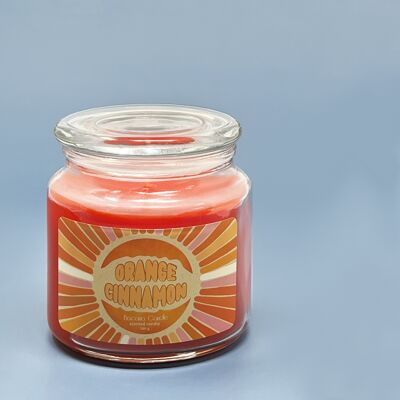 Bacana Candle – XXL-Duftkerze im Glas – Aromatische Kerze im Glasgefäß mit Deckel – originelle Geschenkkerze – 560 Gramm – ± 100 Brennstunden – Orangen-Zimt – Orange und Zimt