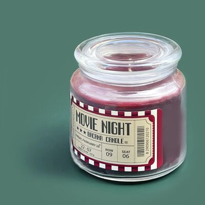 Bacana Candle - XXL-Duftkerze im Glas - Aromatische Kerze im Glasgefäß mit Deckel - Originelle Kerze zum Verschenken - 560 Gramm, 80-110 Brennstunden - Filmabend - Popcorn