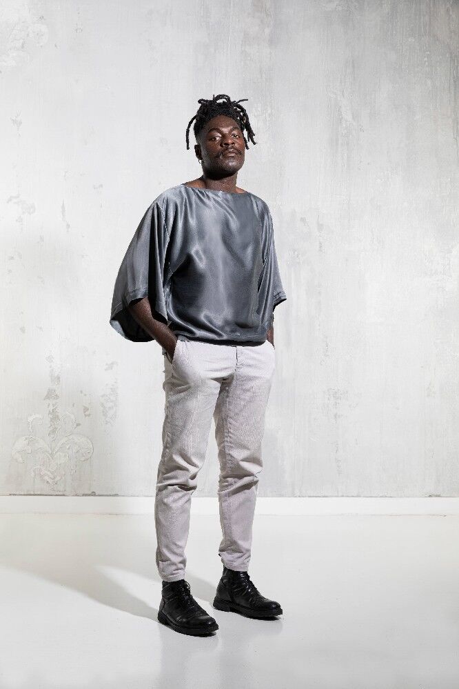 TOMESODE 100% Cupro-Bluse Farbe Lilagrau