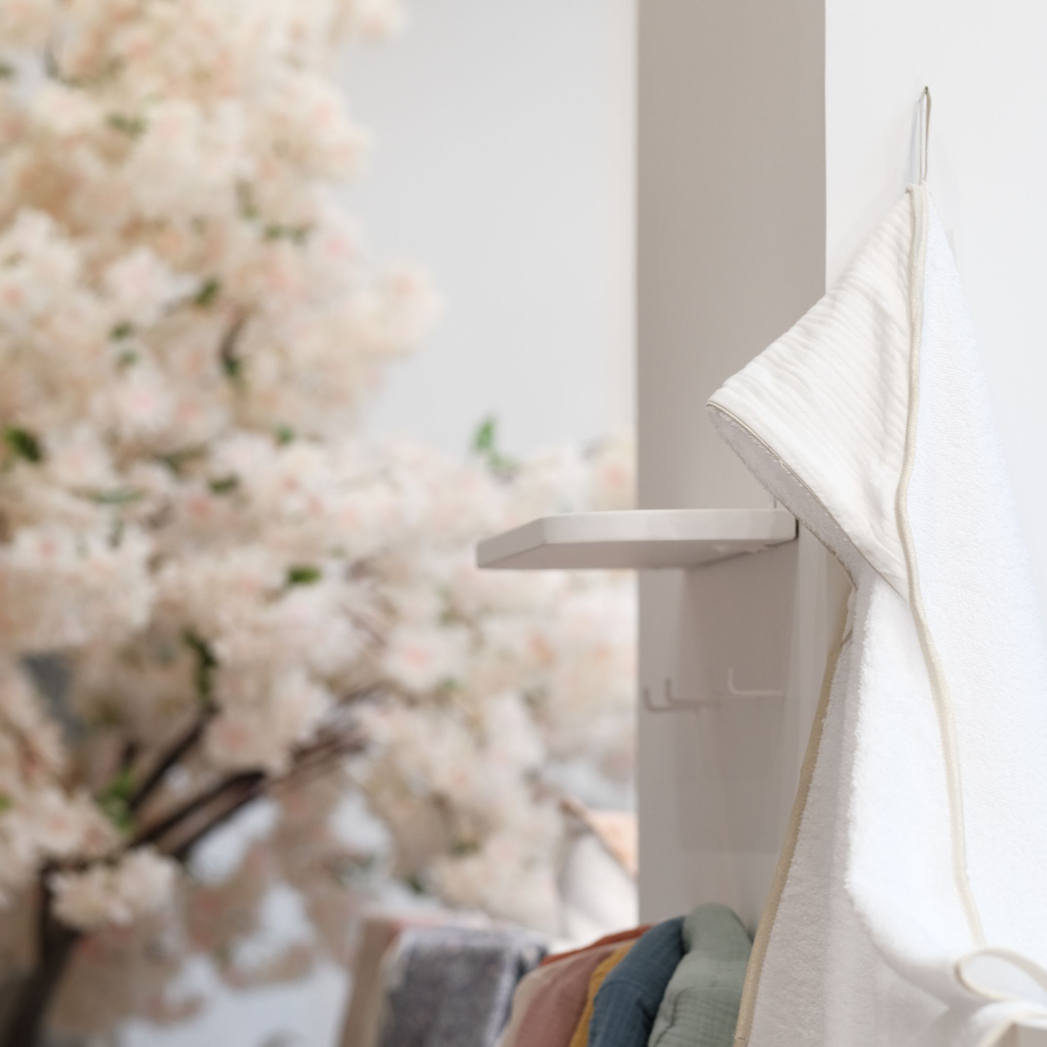 Mantella da bagno bianco sporco