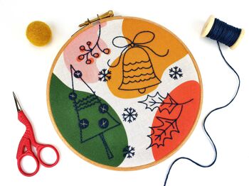 Kit de broderie fait main de Noël abstrait Hoop Art 2