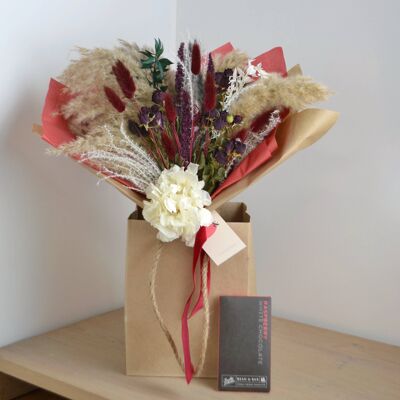 Large Forever Valentine Arrangement - 5 60g Coconut Milk Chocolate