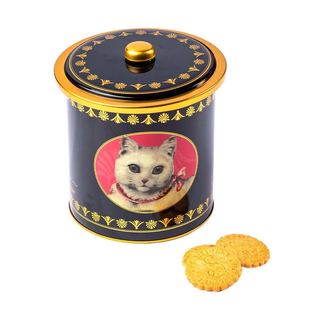 Plain shortbread biscuits made with pure fresh butter and salted caramel chips - 250g "White Cat" metal bucket tin