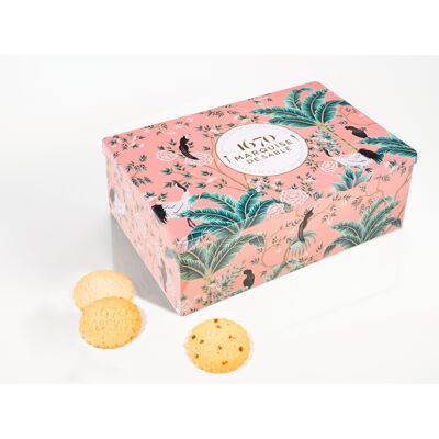 Shortbread biscuits plain assortment of pure fresh butter, caramel chips and apricot chips. - metal box “La palmeraie” 300 g