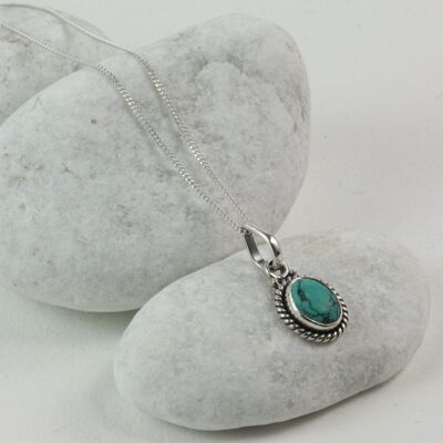 Twisted Wire Oval Pendant Necklace with Turquoise in Sterling Silver - 18"