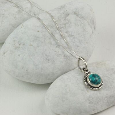 Twisted Wire Round Pendant Necklace with Turquoise in Sterling Silver - 18"