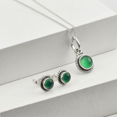 Round Green Onyx Jewellery Set in Sterling Silver - 18"
