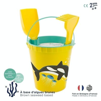 Orca beach toy made from seaweed (bucket, shovel, sieve and rake)