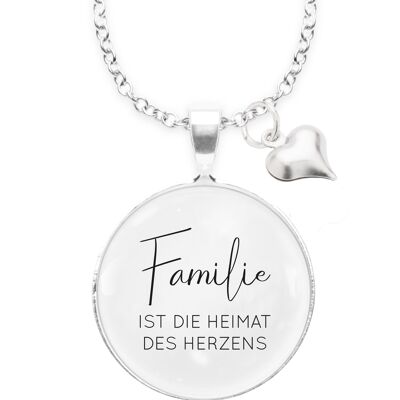 Chain of sayings: Family is the home of the heart
