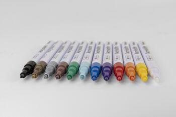 Ensemble de stylos acryliques : 24x 0,7 mm 7