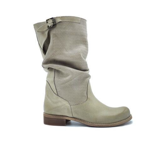 Spring summer 2022 Boot with holes in the leg in Nubuck Taupe Leather B1 Art.Washington
