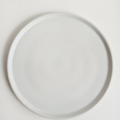 Round white concrete tray