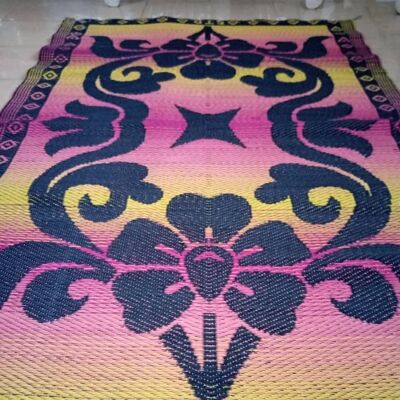 African plastic rug for indoors or outdoors pink, medium size