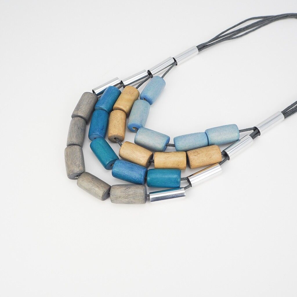 Collana in legno 91- Blu