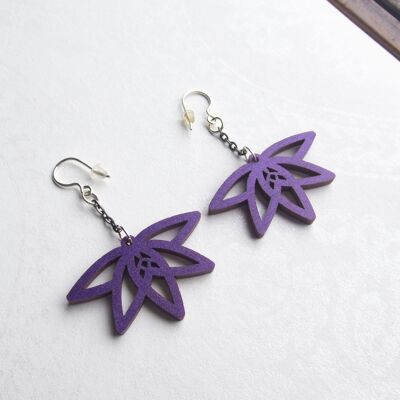 WaterLily -earrings violet