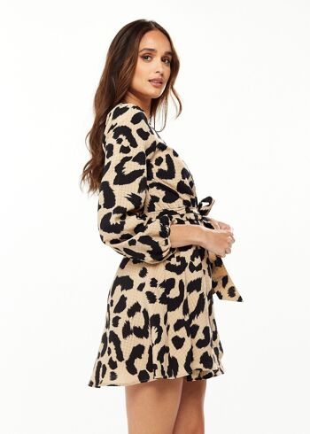 Liquorish Animal Print Mini Wrap Dress à manches longues en crème 19