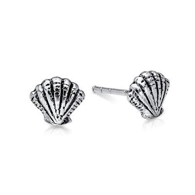 Pretty Shell Studs