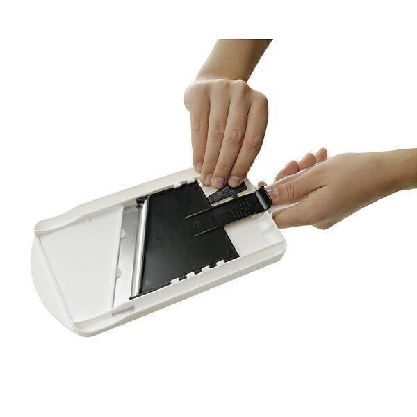 Professional mandolin adjustable up to 6 mm Fackelmann Handmade Tradition