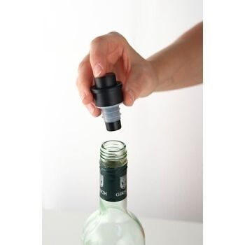 Bouchon de bouteille avec pompe vide air Fackelmann 3