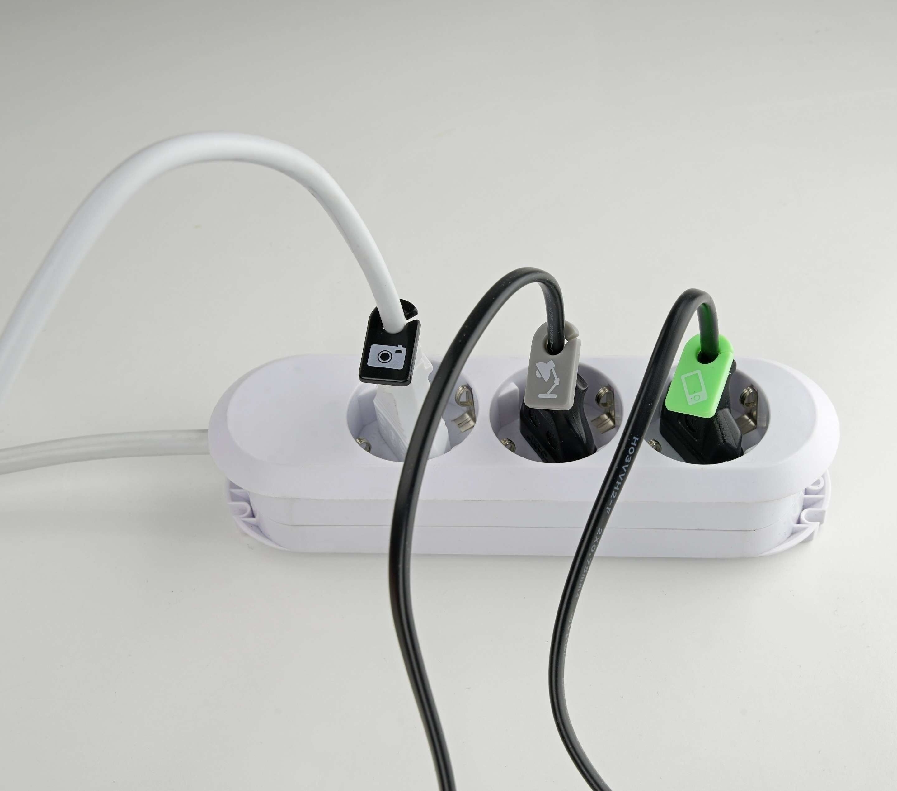 Set di 12 segnacavi elettrici Fackelmann Tecno