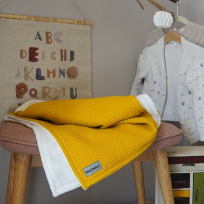 Manta para bebé “Perfect” - amarillo / blanco arena - 70 x 100 cm